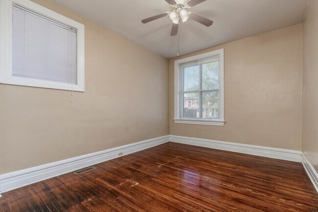 Building Photo - 5875 Washington Blvd