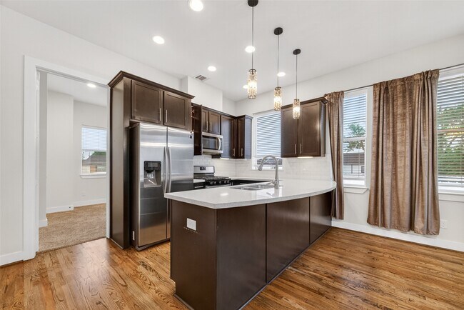 Building Photo - 1202 Cedarpost Tree Springs Pl