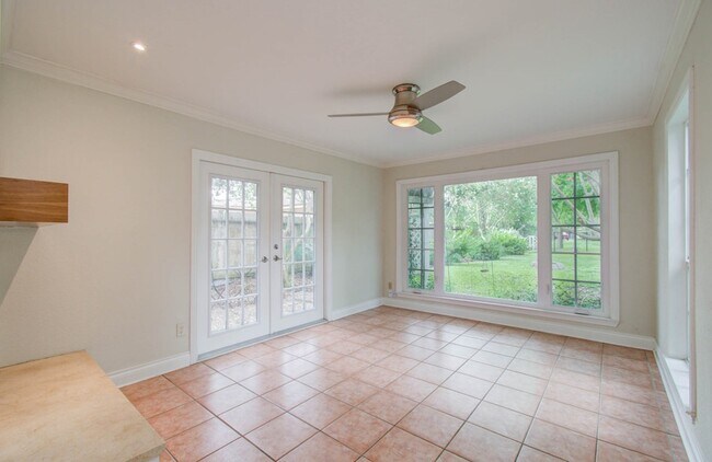 Building Photo - 16209 Wall St