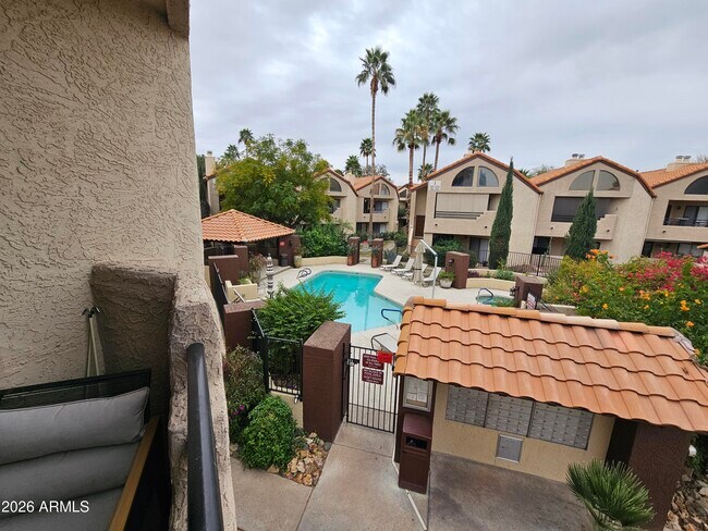 Building Photo - 10301 N 70th St