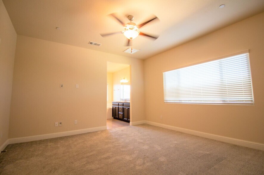 Building Photo - 4419 Kerr Ct