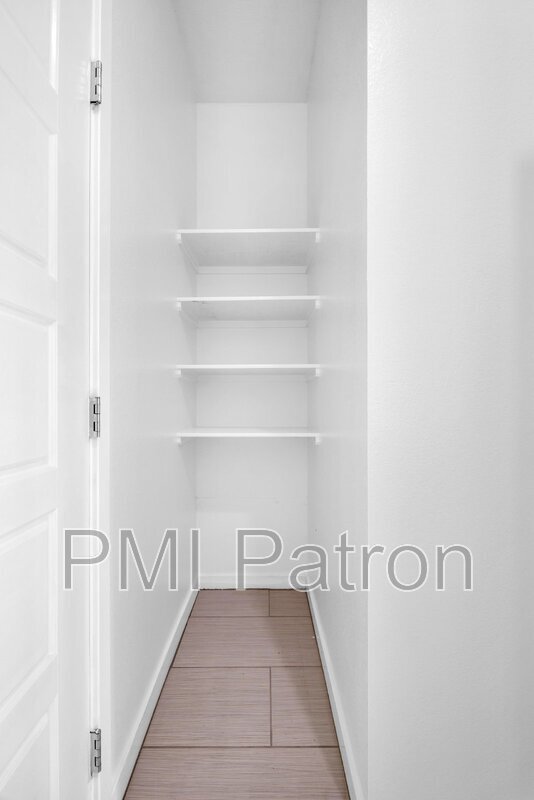 Building Photo - 11231 Hidden Peak Ave