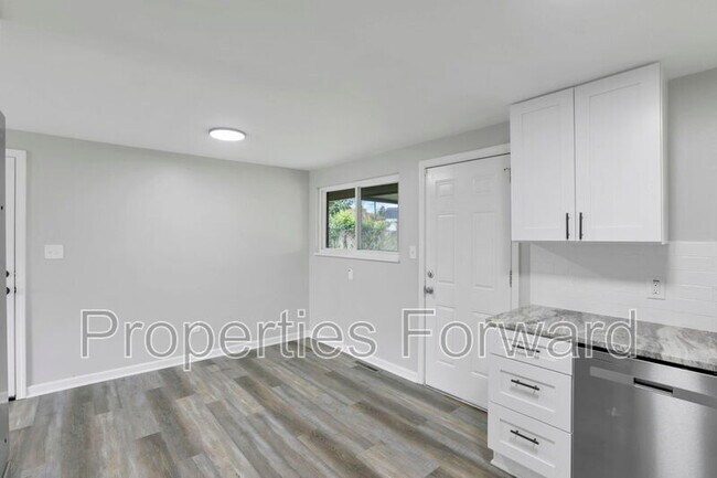 Building Photo - 1663 Haft Dr