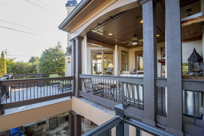 Building Photo - 2170 Heathermoor Hill Dr NE