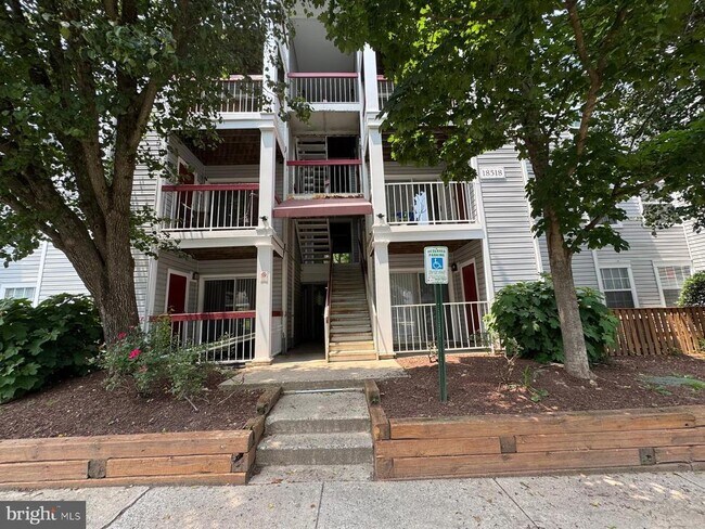 Building Photo - 18518 Boysenberry Dr