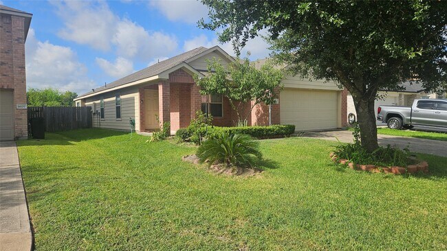 Building Photo - 9611 Drummond Cliff Ln