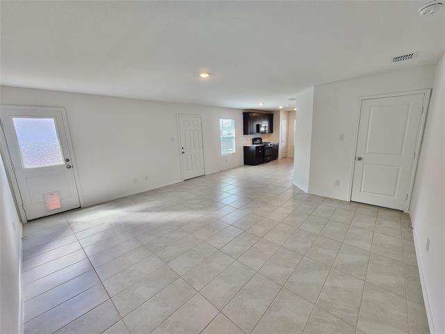 Building Photo - 5774 Morvich Dr
