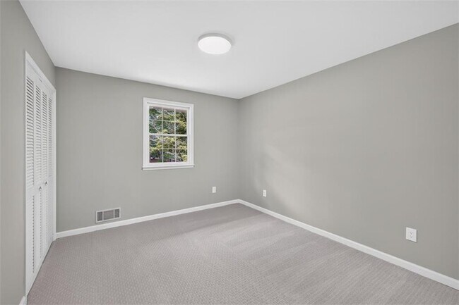 Building Photo - 3606 Suwanee Creek Ct