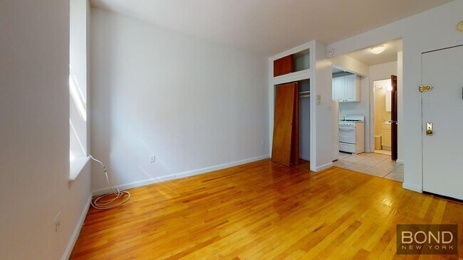 Floorplan - 330 East 74th Street