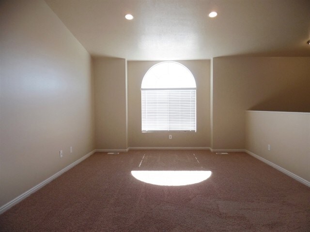 Building Photo - 2872 W 2075 S