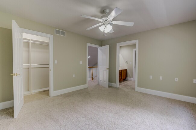 Building Photo - 2612 Face Rock Ct