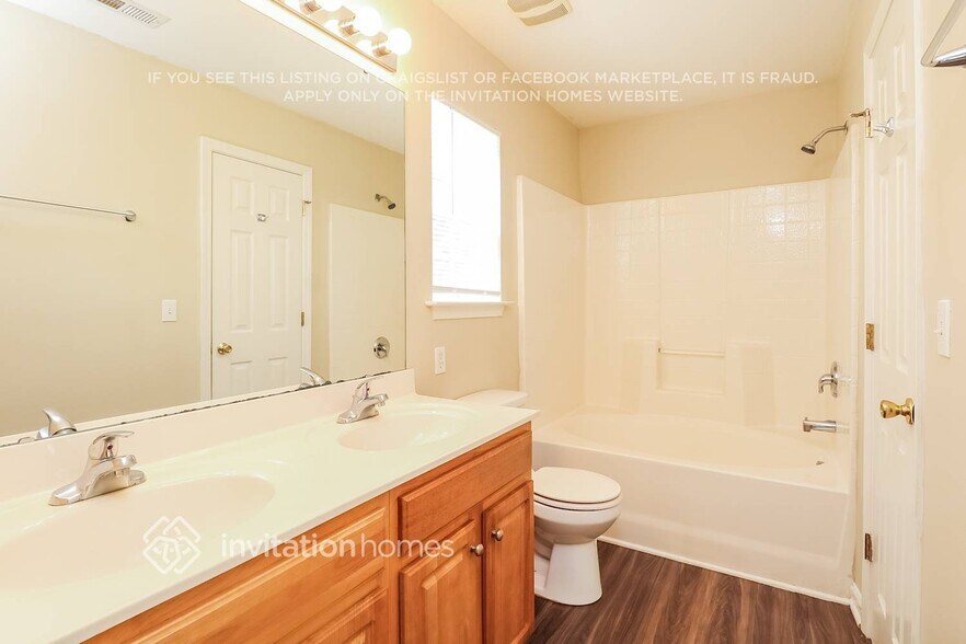 Building Photo - 4118 Hathaway Hills Dr