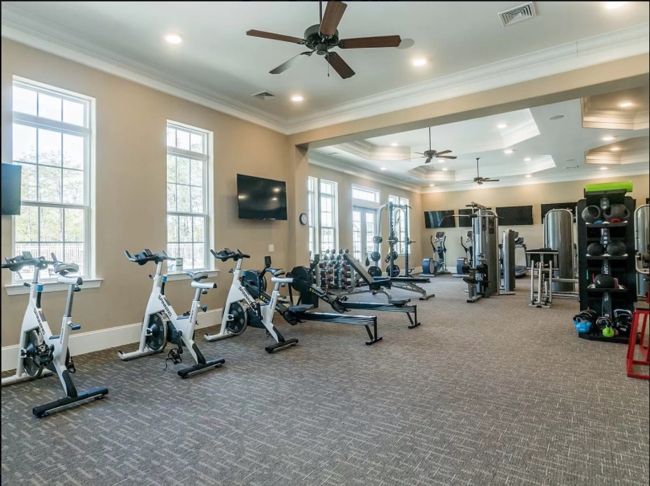 Building Photo - 1353 Fitchie Pl