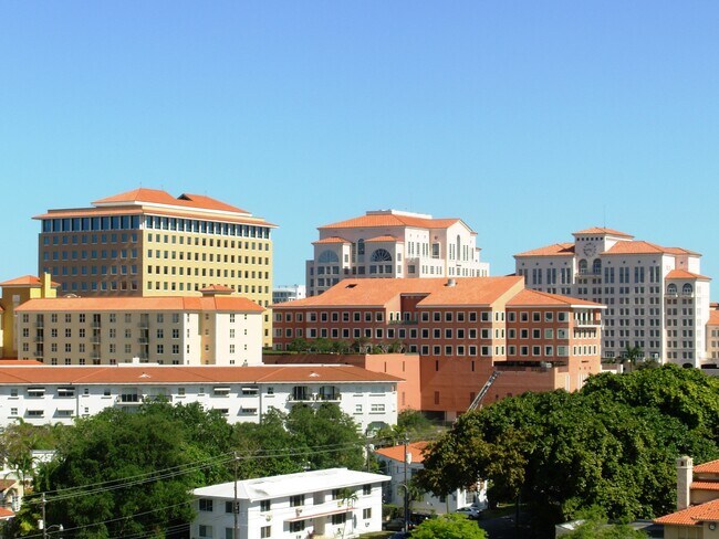 Building Photo - 1805 Ponce de Leon Blvd