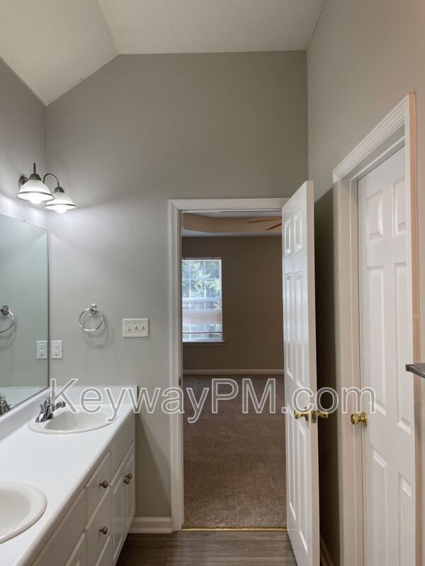 Building Photo - 677 Butler Springs Cir