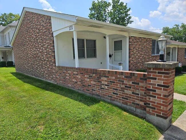 Building Photo - 121 E South St