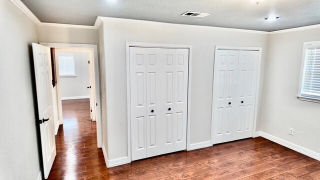 Building Photo - 1706 Emerald Ave