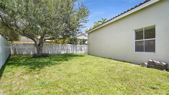 Building Photo - 1064 Cedar Falls Dr
