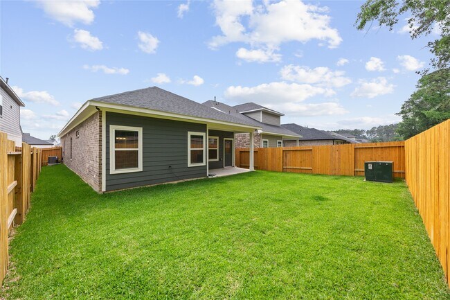 Building Photo - 10216 Badger Run Ln