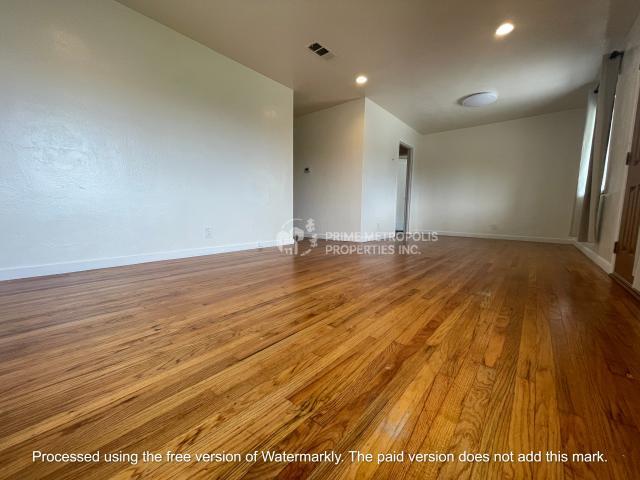 Building Photo - 3 bedroom in San Leandro CA 94579