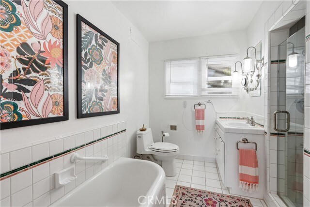 Building Photo - 624 Vía Del Monte