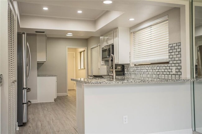 Building Photo - 4315 Creekwood Ln