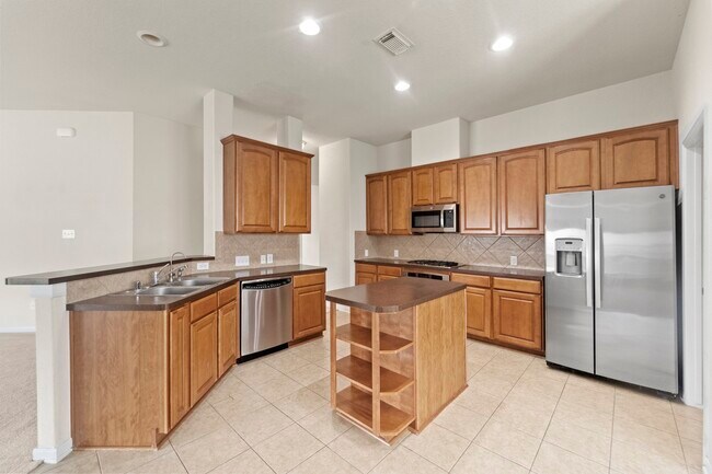Building Photo - 9518 Denfield Ln