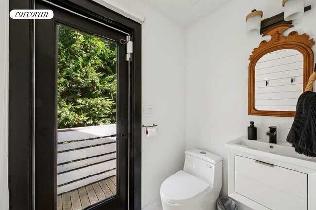 Building Photo - 28 Cliff Dr