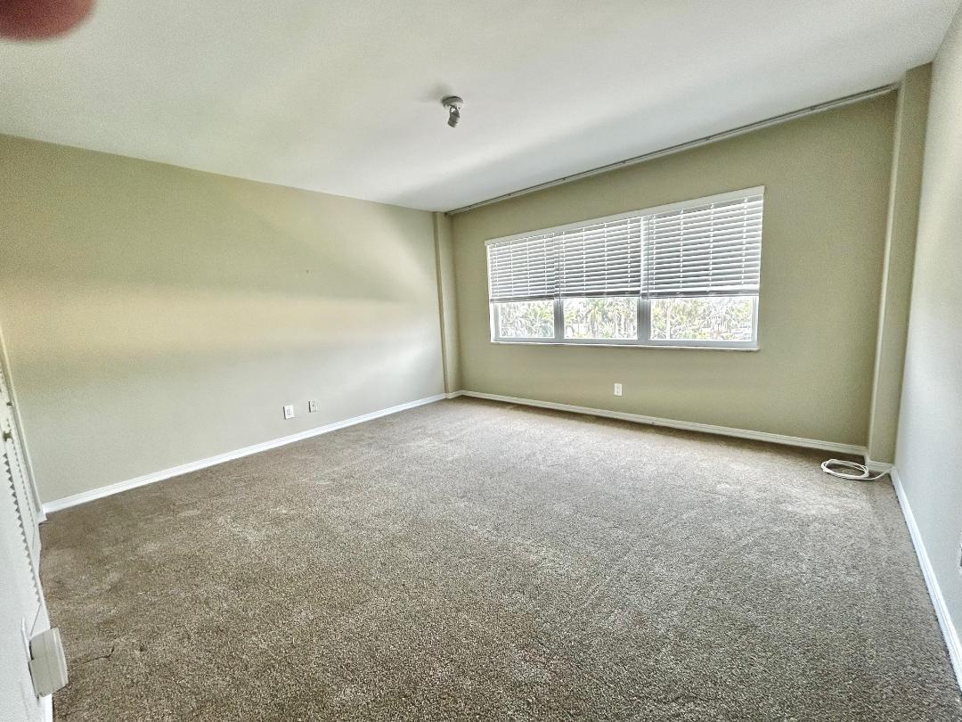 Bedroom #2 - 1100 N Shore Dr NE