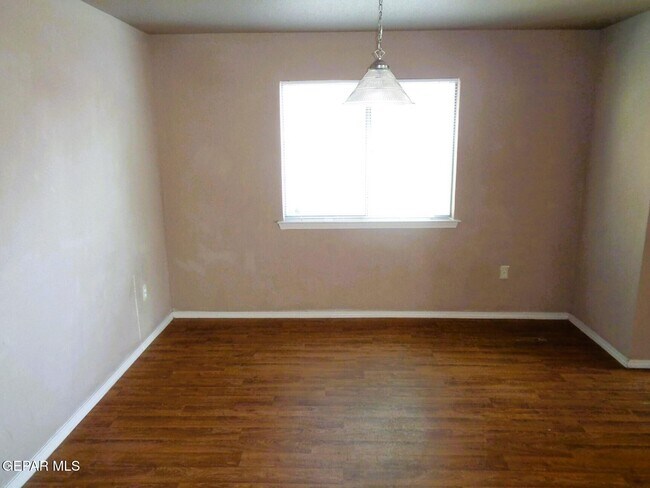 Building Photo - 14168 Smokey Point Dr