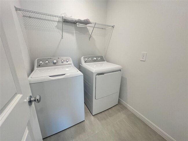 Building Photo - 4740 Cloister St