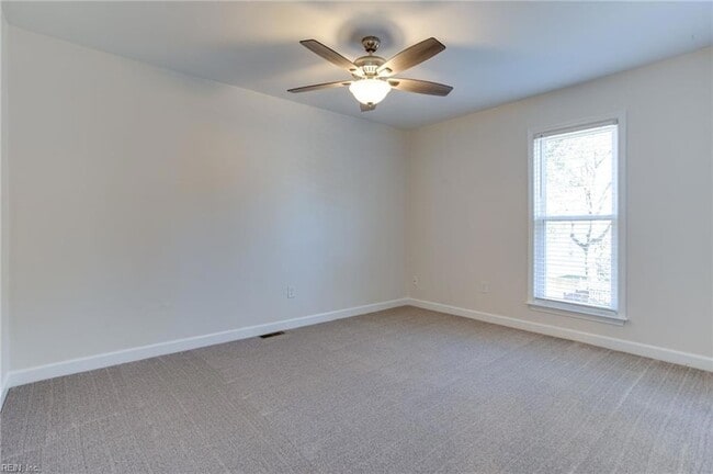 Building Photo - 3746 Pendleton Ave