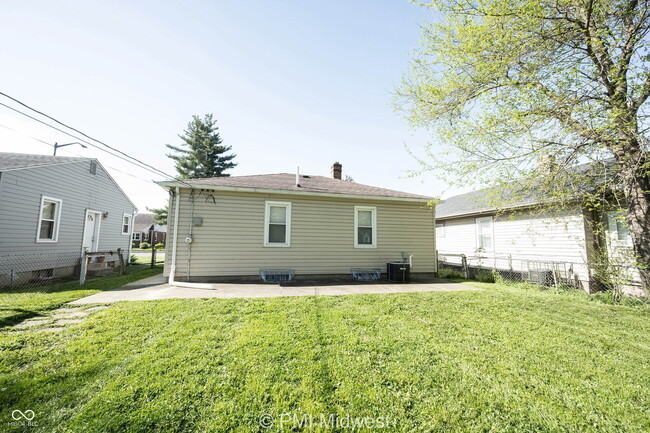 Building Photo - 1716 E 46th St