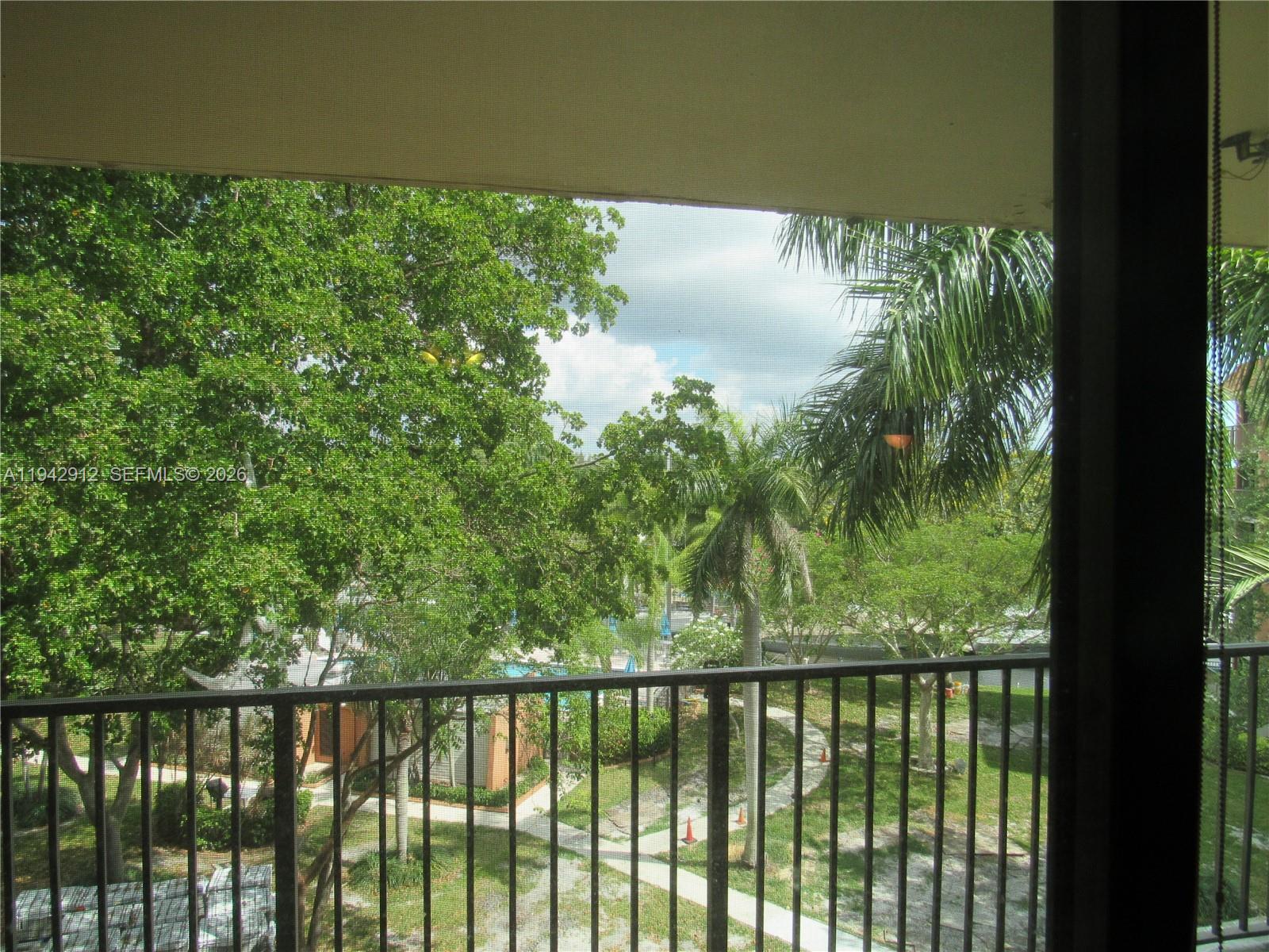 Building Photo - 1101 River Reach Dr