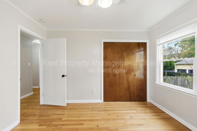 Building Photo - 41 Wendfield Cir