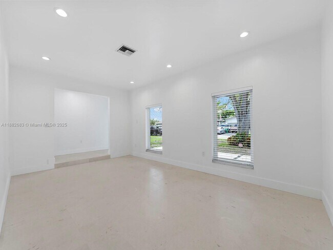 Building Photo - 17721 SW 84th Ct
