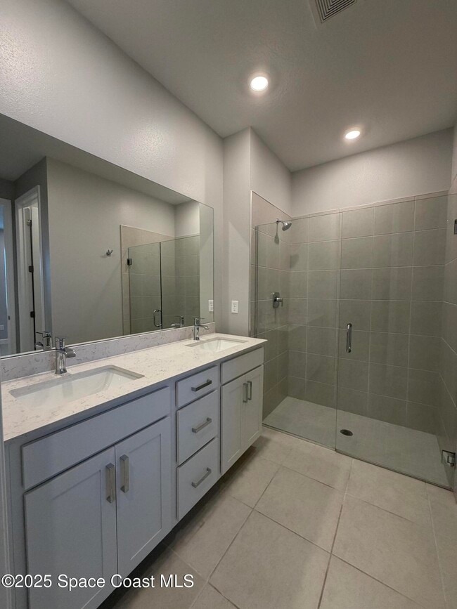 Building Photo - 1919 Croft Inlt Dr NW