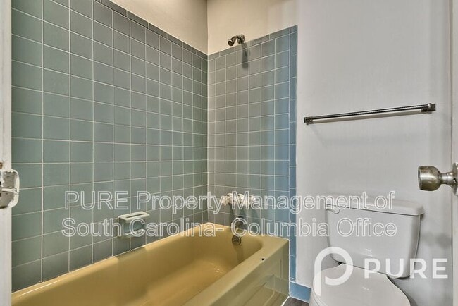 Building Photo - 2068 Watermark Pl