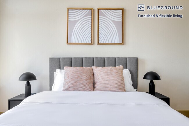 Building Photo - 4550 Cherry Creek S Dr