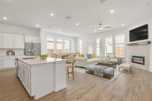 Building Photo - 5135 Bancroft Dr