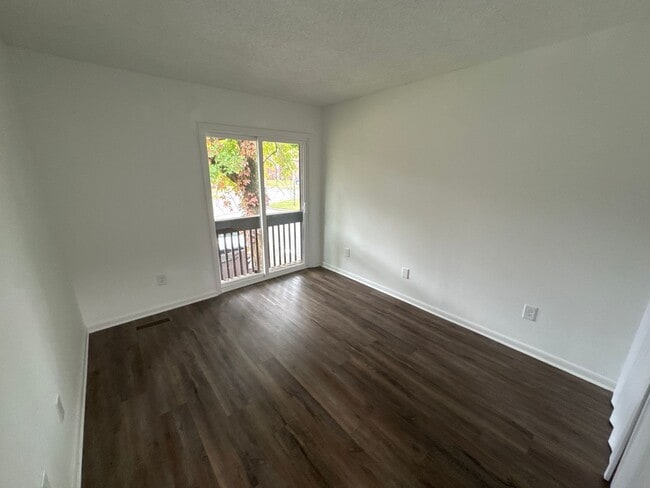 Building Photo - $500 Move-In Bonus – Apply & Move-In by February 1st