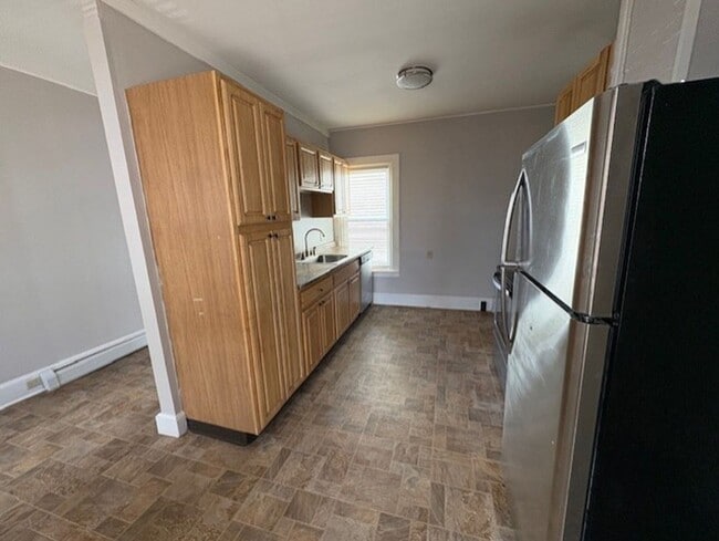 Building Photo - 28 Harrison St