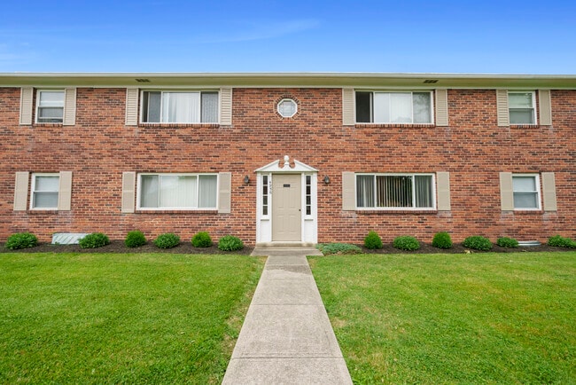 Building Photo - 4944 - 4958 Arbor Village Dr
