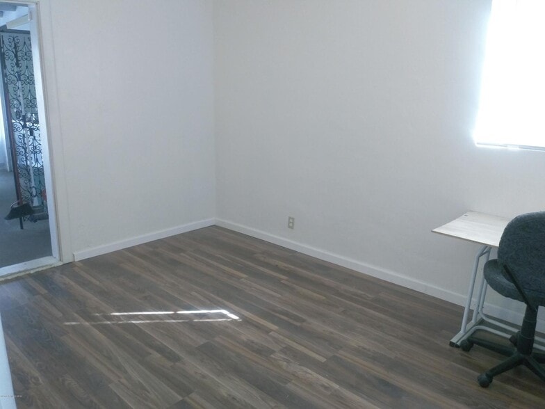 Building Photo - 103 SAN JOSE DR