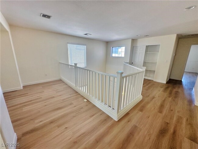 Building Photo - 3939 Bella Contada Ln