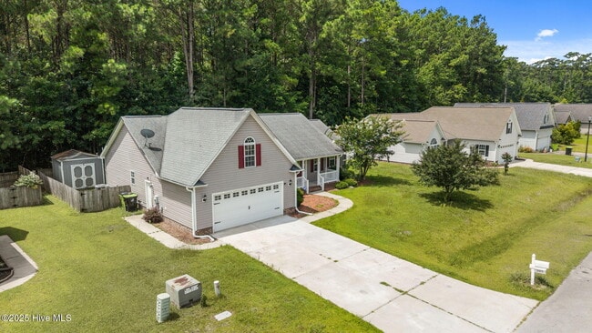 Building Photo - 205 Croatan Woods Dr