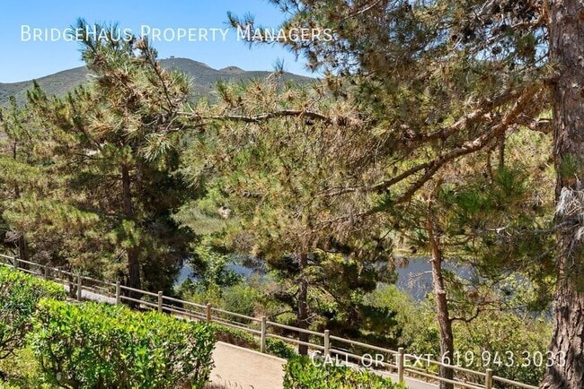 Building Photo - 958 Mendocino Dr