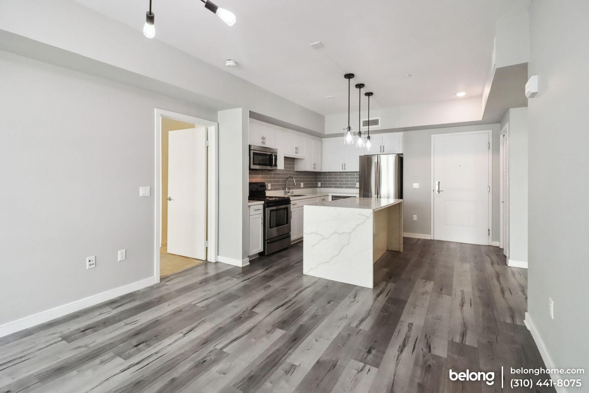 Building Photo - 12655 Bluff Creek Dr