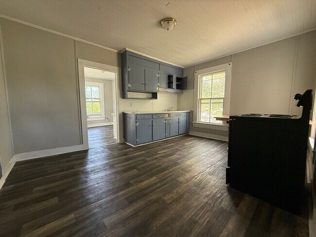 Building Photo - 2 Bedroom/1 Bath Apartment in Polkton