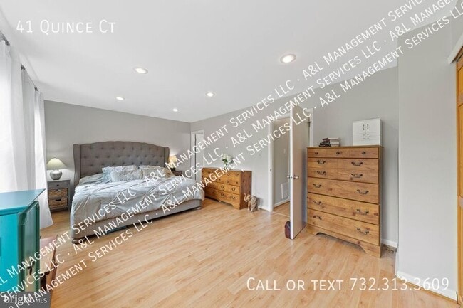 Building Photo - 41 Quince Ct